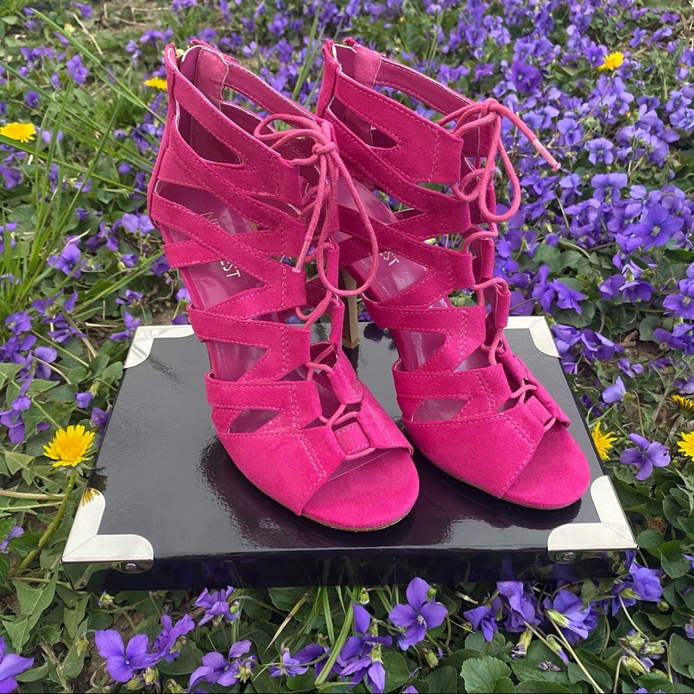 Nine West Pink Fuchsia Lace Up ZIP Up Heels